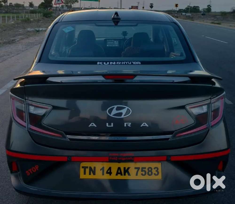 Hyundai Aura 2024 Cng