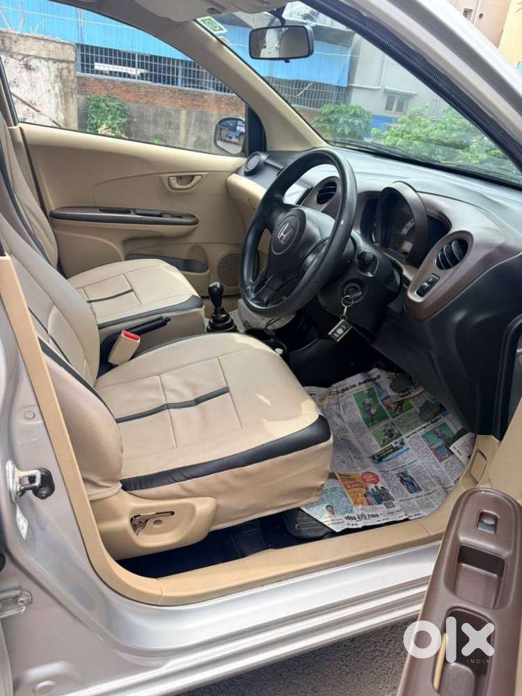 Honda Brio E Mt, 2013, Petrol