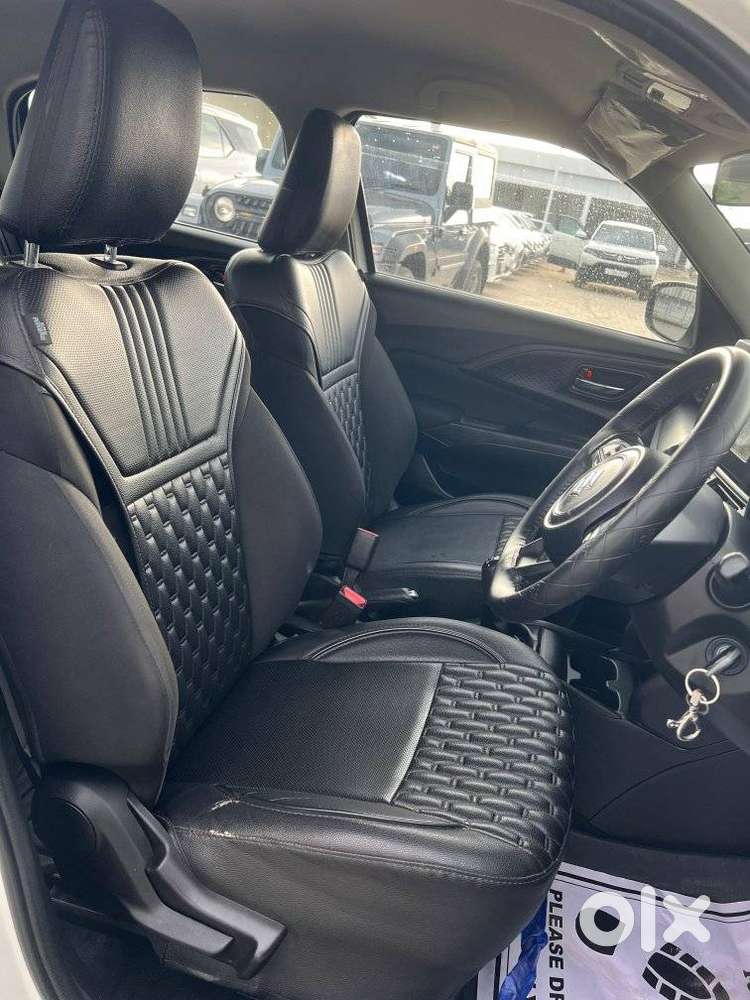 Maruti Suzuki Swift Vxi + Manual, 2024, Petrol