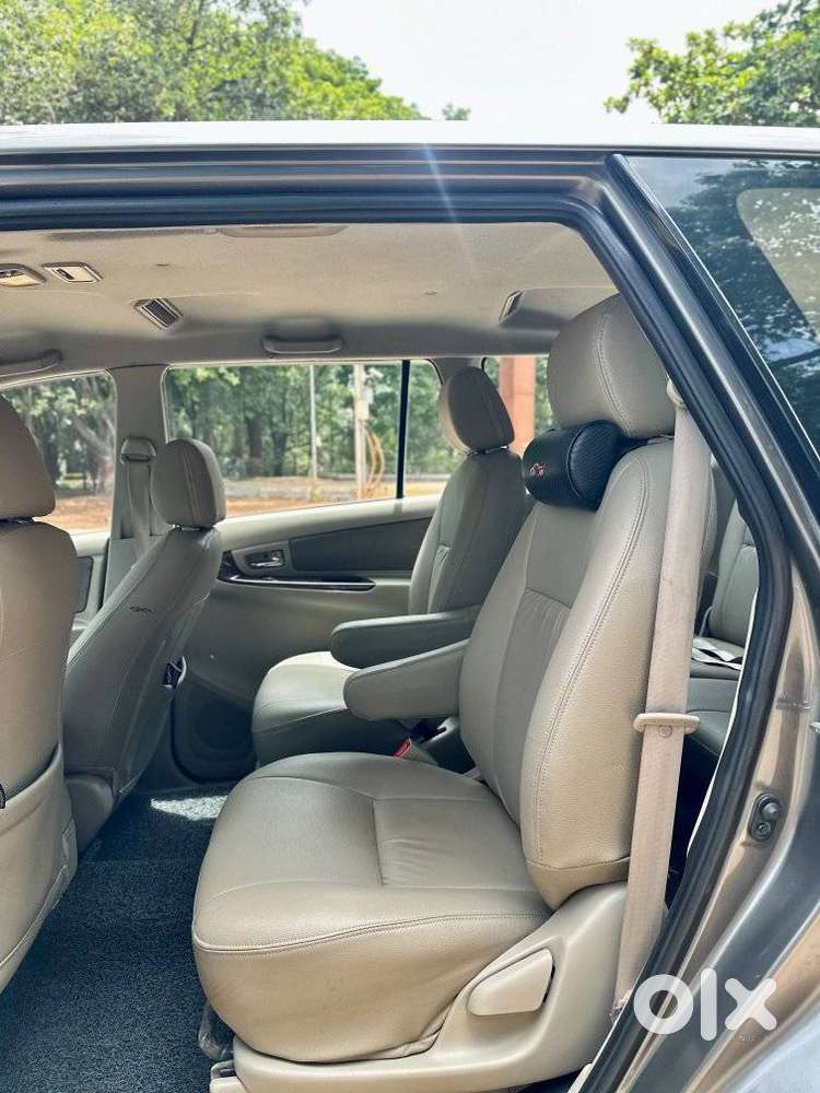 Toyota Innova 2.5 V 7 Str, 2013, Diesel