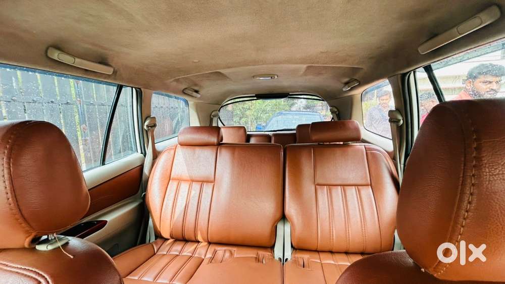 Toyota Innova Diesel 2014
