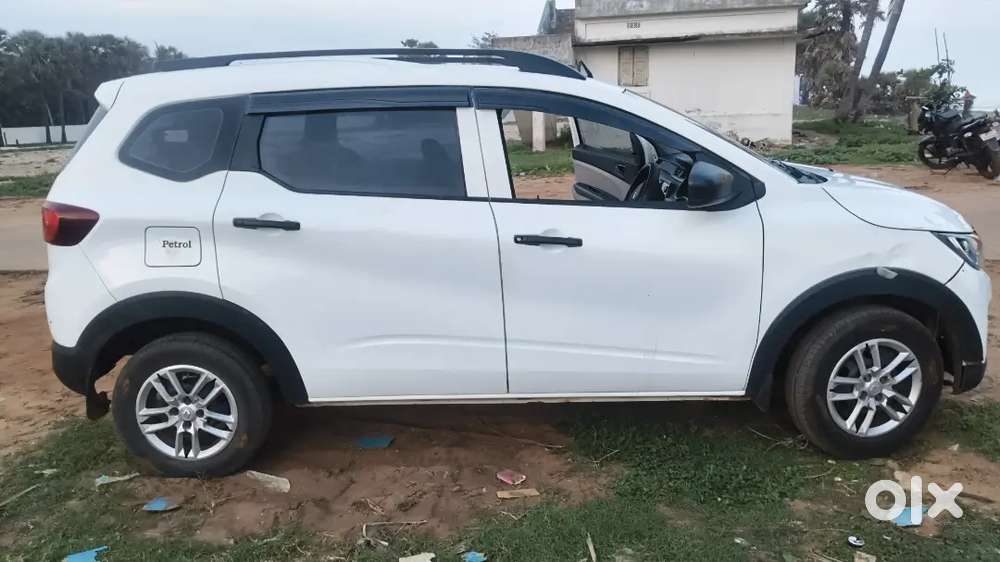 Renault Triber 2023 Second Owner