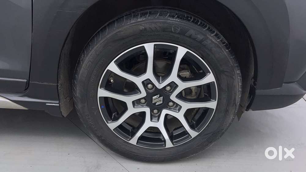 Maruti Suzuki Xl6 1.5 Alpha Plus At, 2022, Petrol