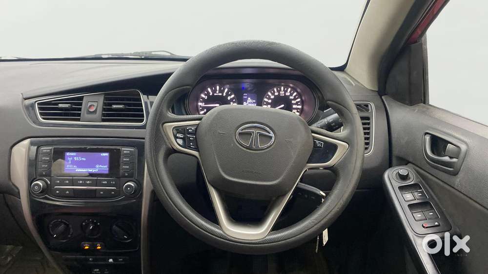 Tata Bolt Revotron Xms, 2015, Petrol