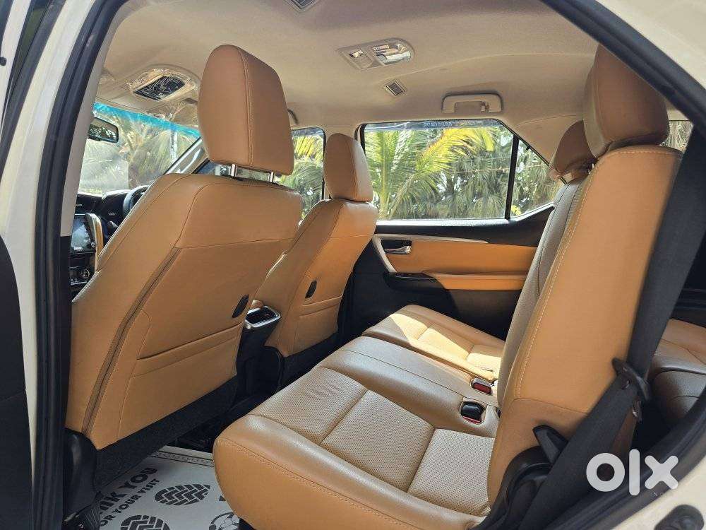 Toyota Fortuner 4x2 At 2.8 Diesel, 2022, Diesel