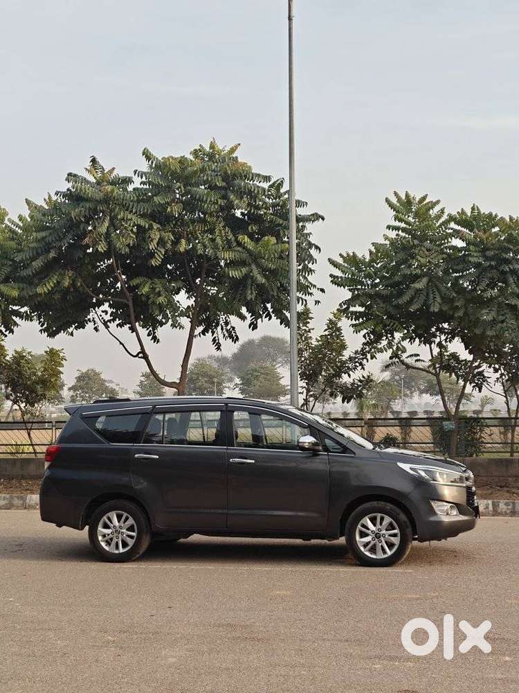 Toyota Innova Crysta 2.4 Z 7 Str, 2017, Diesel