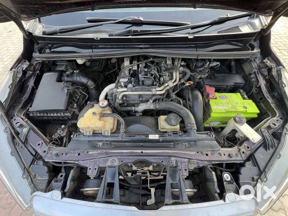 Toyota Innova Crysta 2.4 V 7 Str, 2017, Diesel