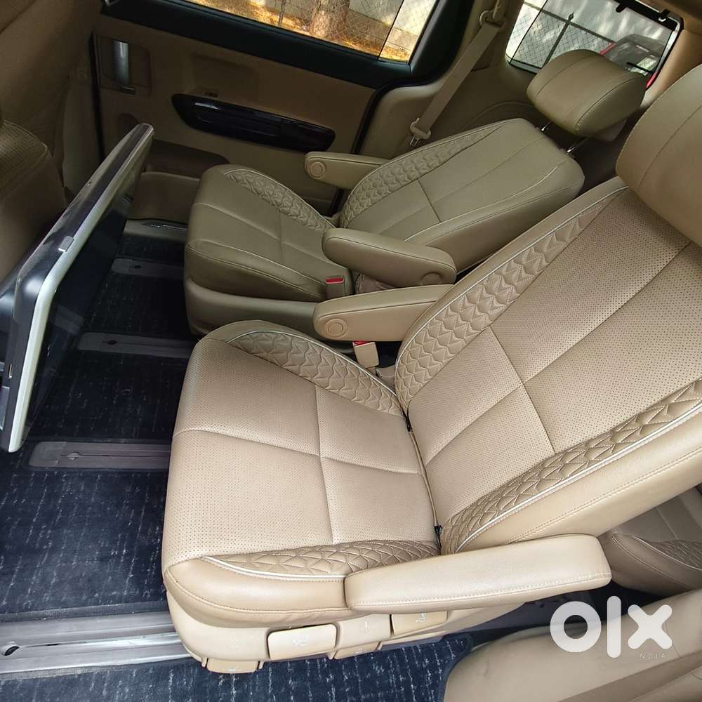 Kia Carnival Limousine Plus 7 Str, 2022, Diesel