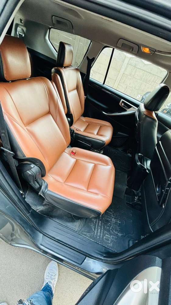 Toyota Innova Crysta 2.4 V 7 Str, 2019, Diesel