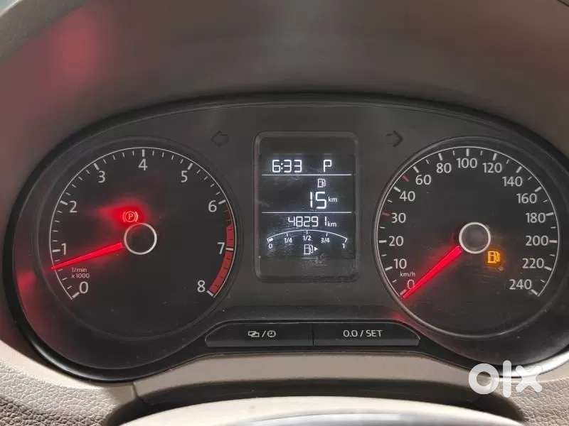 Volkswagen Vento 1.2 Tsi Highline At, 2016, Petrol