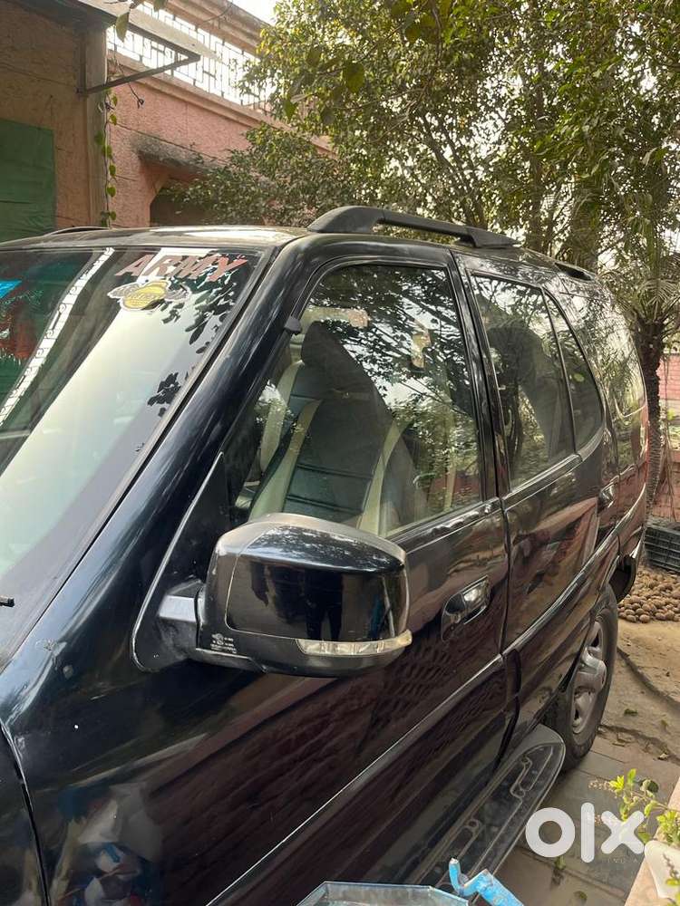 Tata Safari 2015 (diesel) 40k With Record