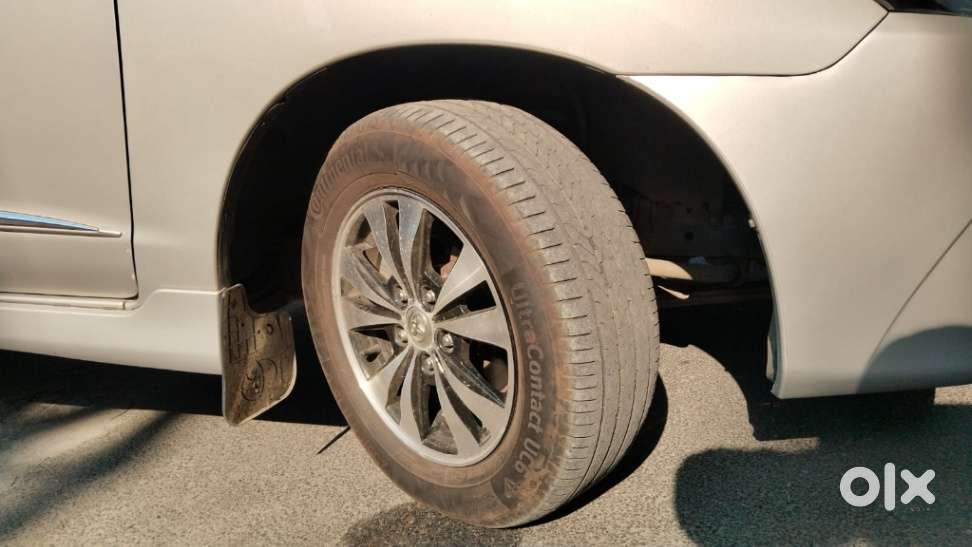 Toyota Innova 2.5 Z Diesel 7 Seater, 2014, Diesel