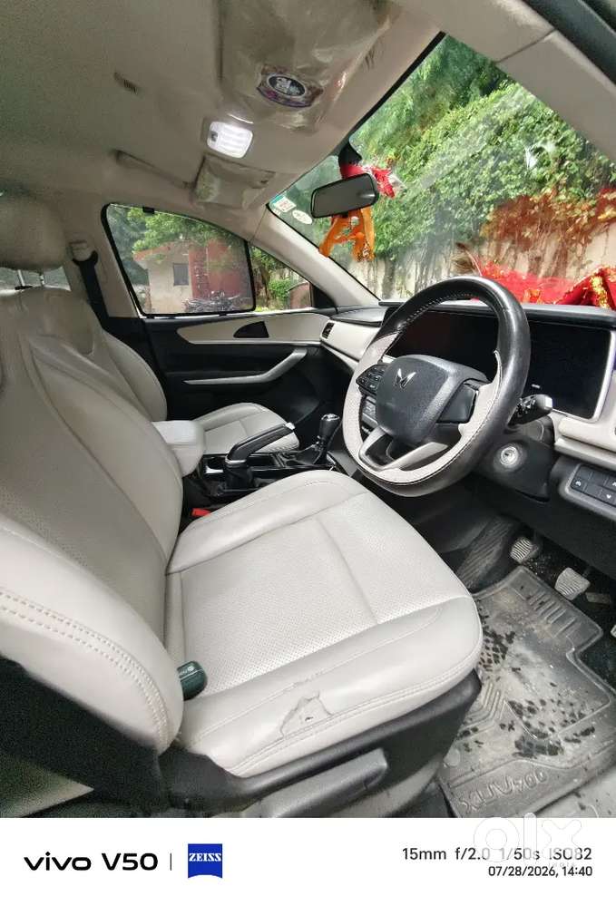 Mahindra Xuv700 2024 Diesel 42000 Km Driven