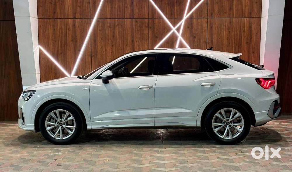 Audi Q3 Sportback Technology Plus S-line, 2025, Petrol