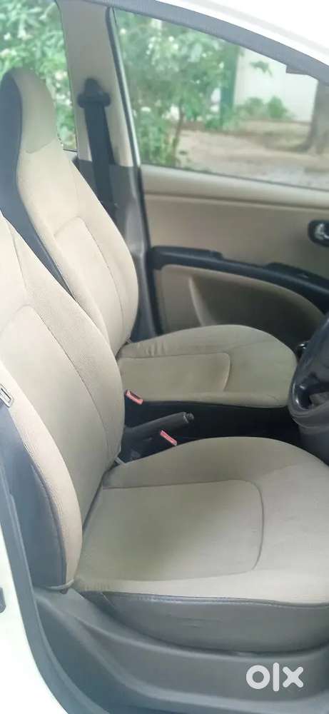 Hyundai I10 2011 Petrol Well Maintained