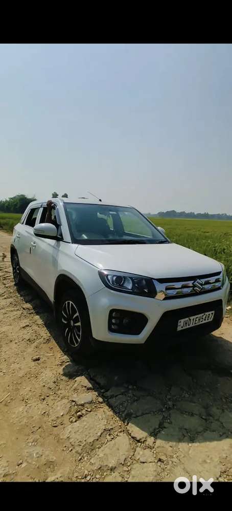 Best Condition Maruti Suzuki Brezza..fully Updated Car