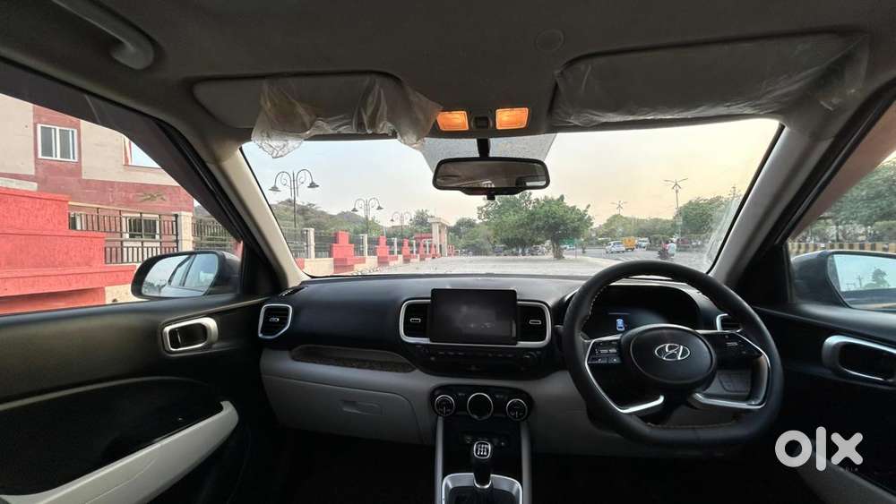 Hyundai Venue Sx, 2022, Petrol