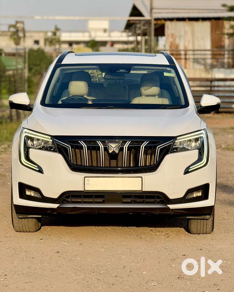 Mahindra Xuv700 2.2 Ax 7 Diesel At Luxury Pack Str Awd, 2023, Diesel