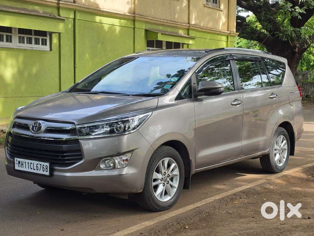 Toyota Innova Crysta 2.4 V, 2017, Diesel