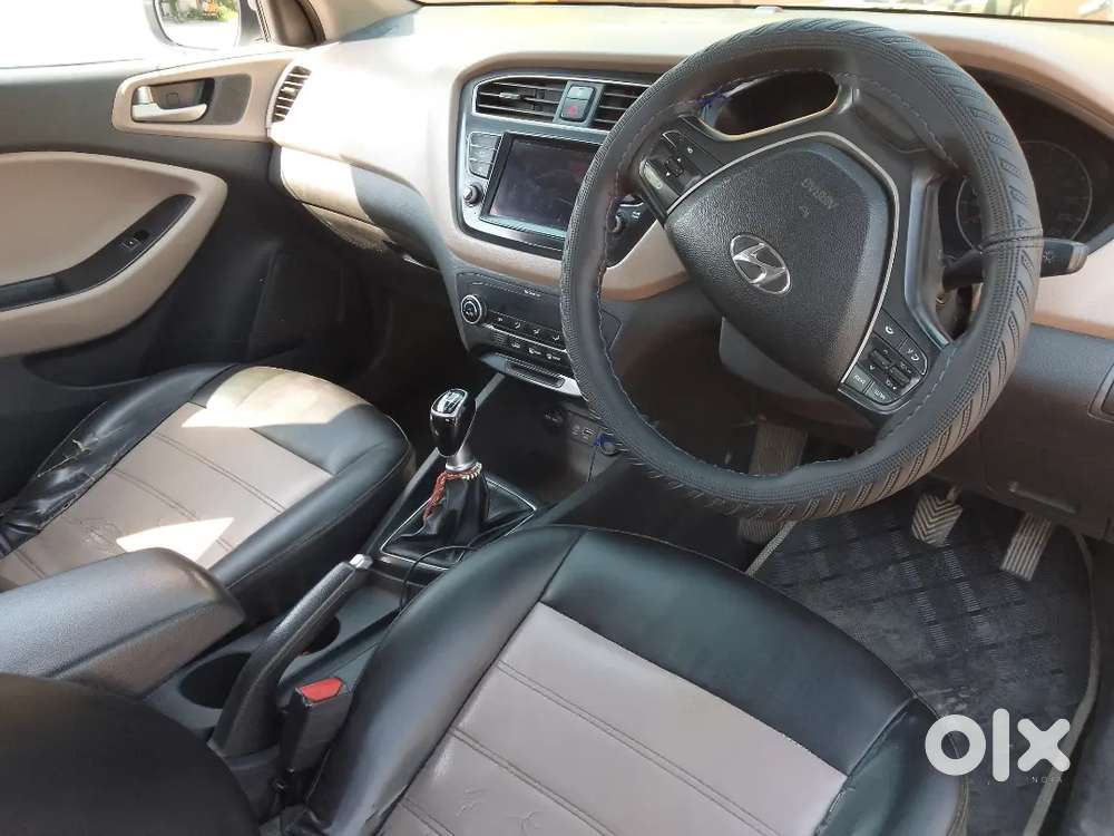 Hyundai Elite I20 2018 Diesel 90300 Km Driven