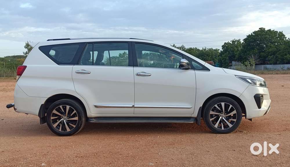 Toyota Innova Crysta Zx 2.4 Diesel 7 Seater, 2022, Diesel