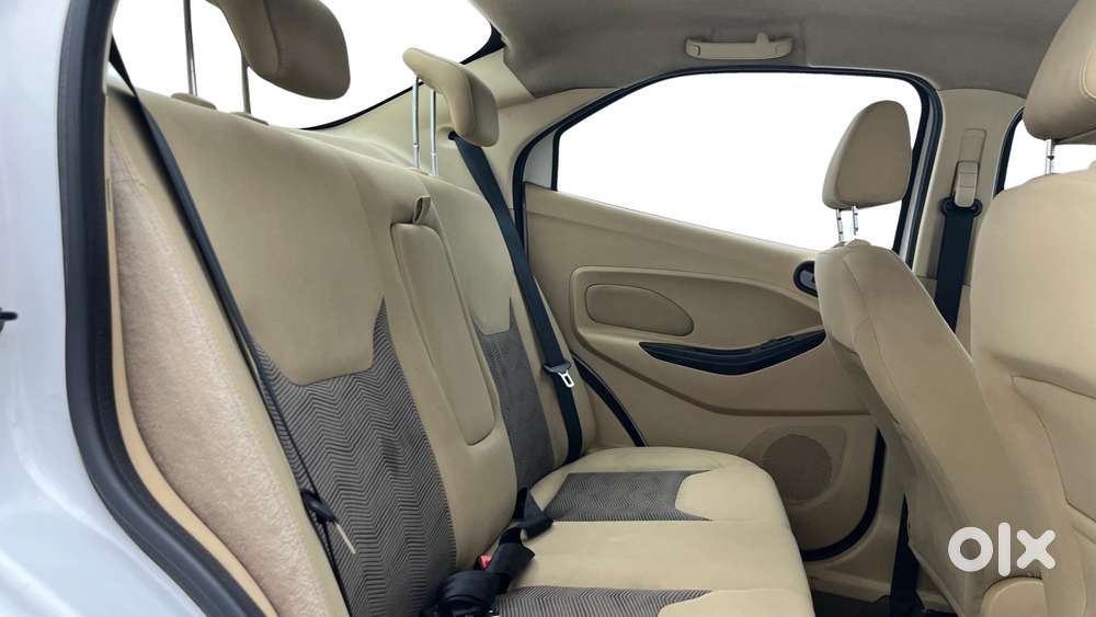 Ford Figo Aspire Titanium, 2016, Petrol