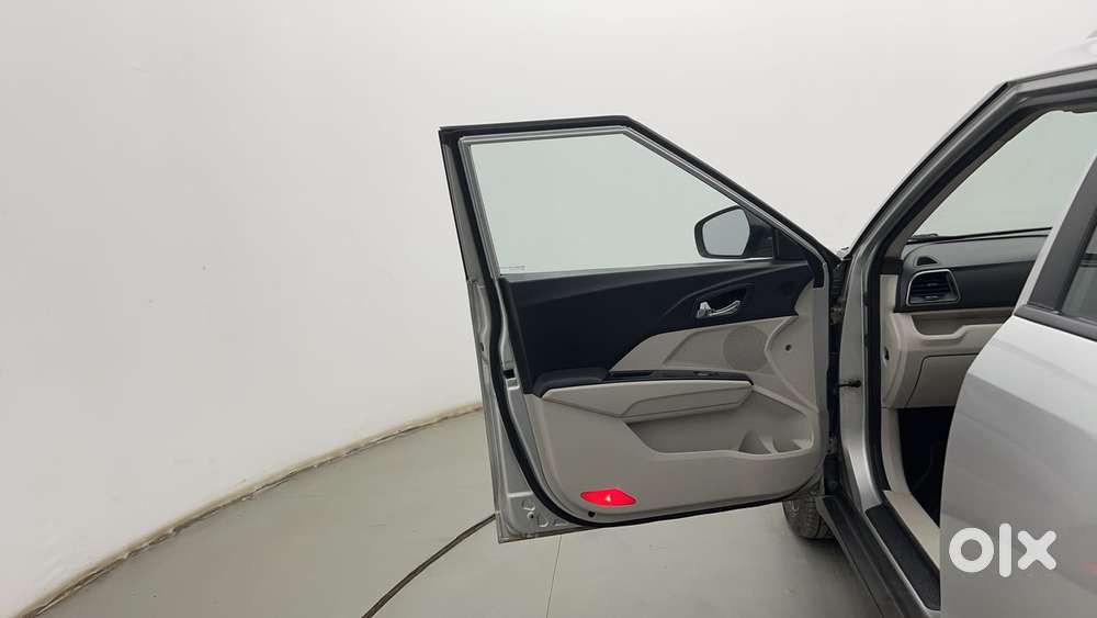 Mahindra Xuv300 W8 Option Diesel, 2019, Diesel