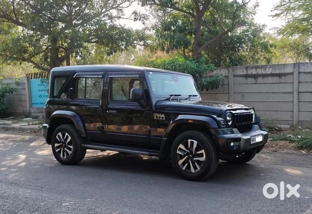 Mahindra Thar Roxx, 2025, Petrol