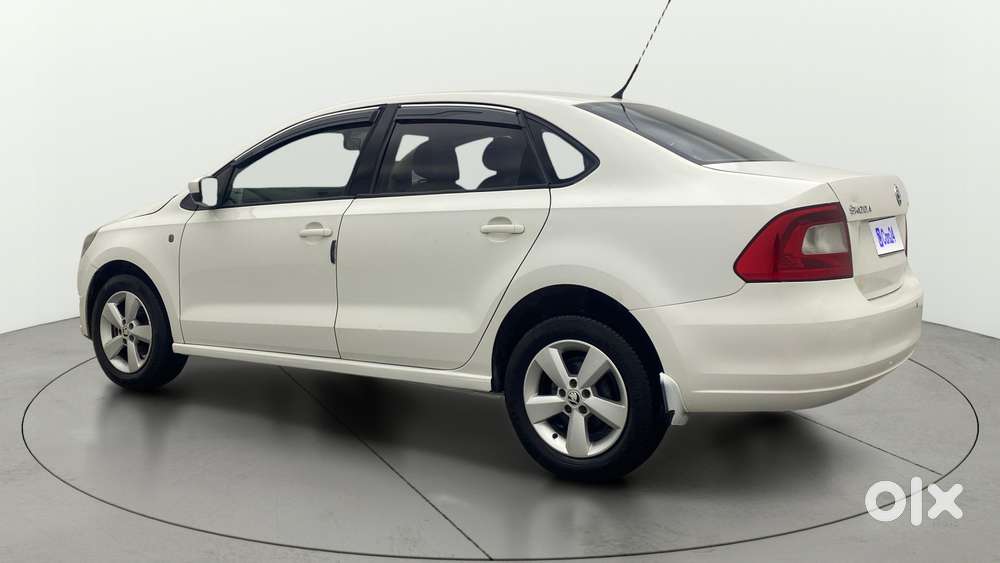 Skoda Rapid 1.5 Tdi At Elegance, 2015, Diesel