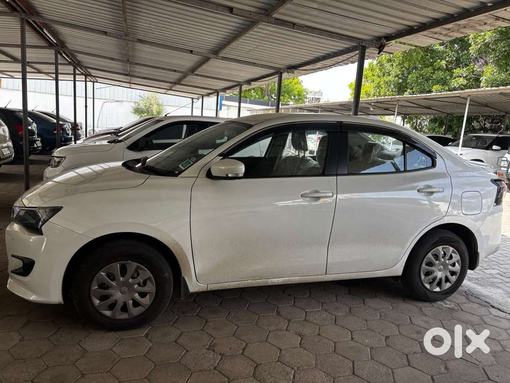 Maruti Suzuki Swift Dzire 1.3 Vxi, 2026, Petrol