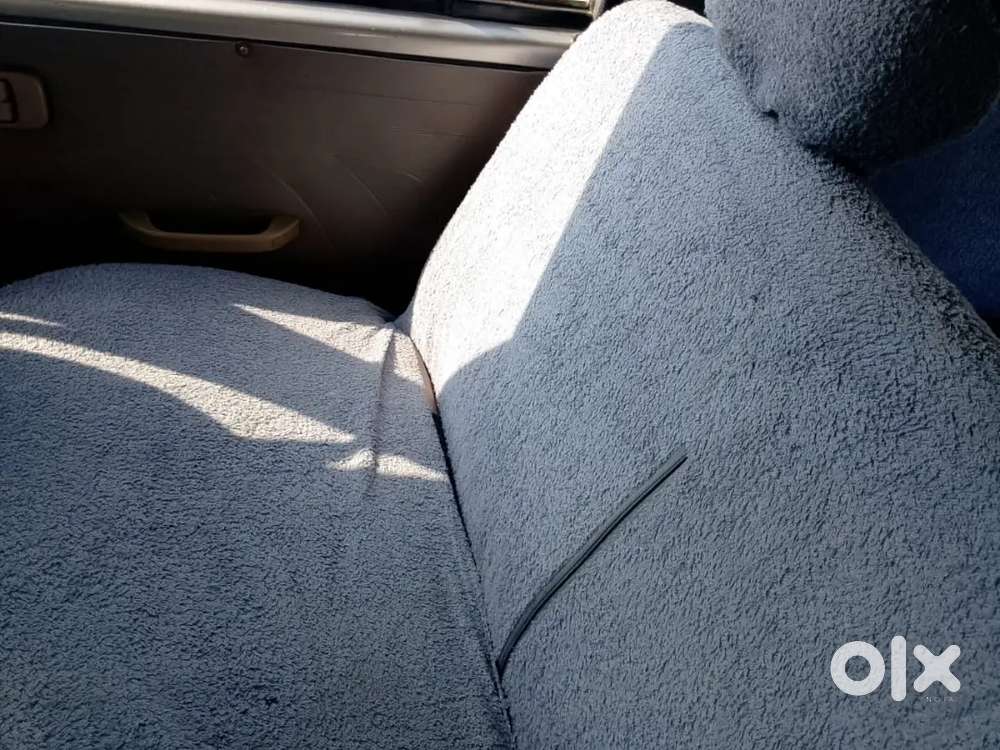 गाड़ी बेचना है मात्र 250000 टवेरा