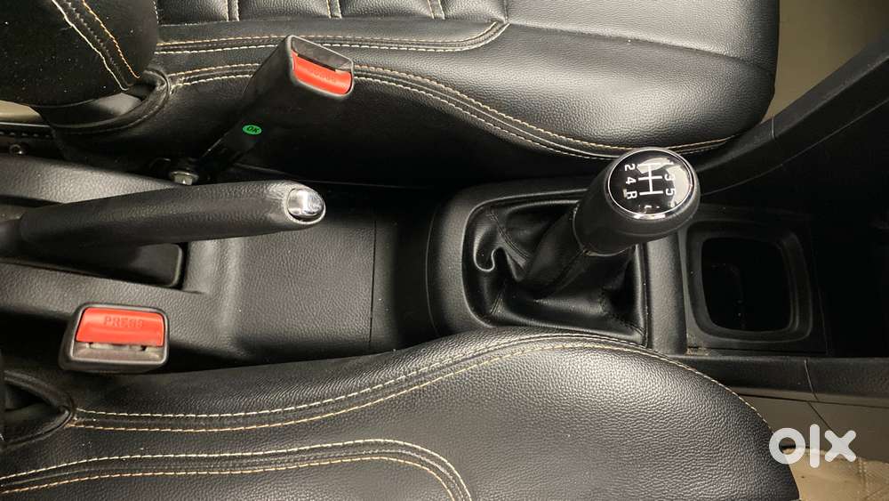 Maruti Suzuki Swift Zxi, 2017, Petrol