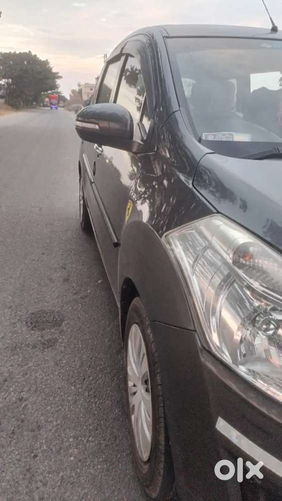 Maruti Suzuki Ertiga 2014