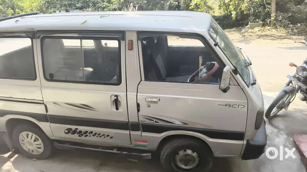 Maruti Suzuki Omni 2013
