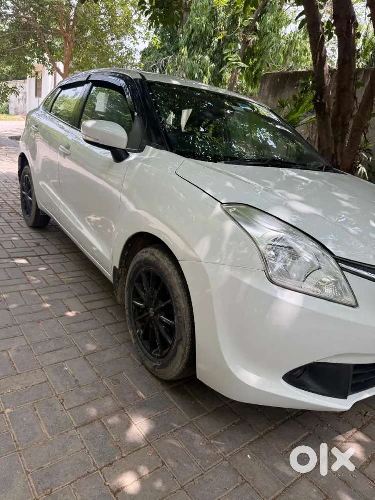 Maruti Suzuki Baleno 2017 Petrol 80000 Km Driven