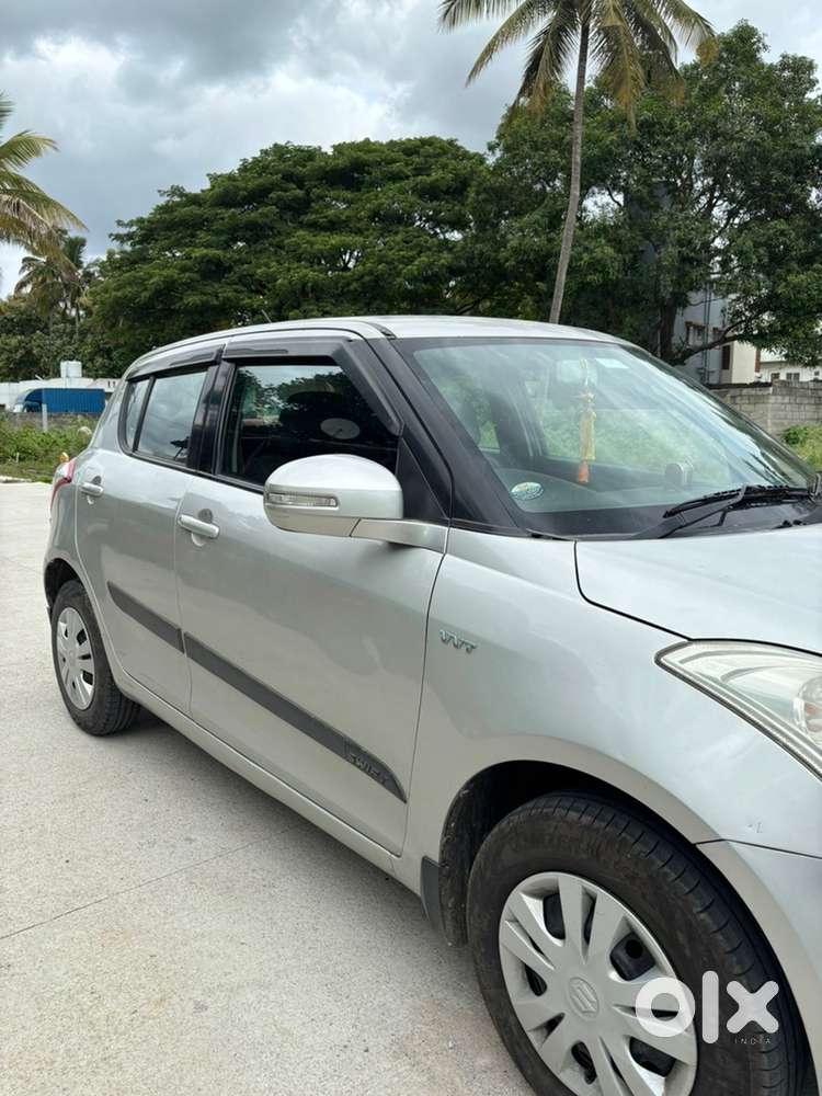 Swift Petrol Maruti 2012
