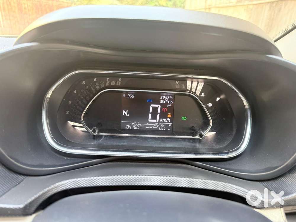 Tata Nexon 1.2 Revotron Xza Plus, 2023, Petrol