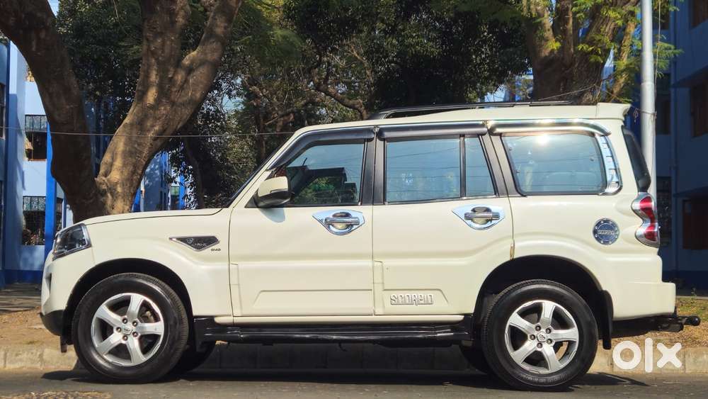 Mahindra Scorpio S11 Mt 7s, 2020