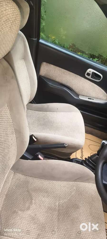 Maruti Suzuki Esteem Lxi 2004