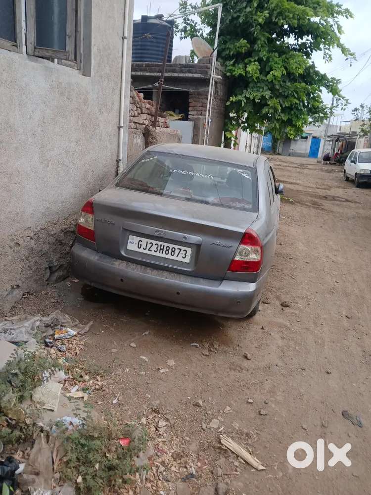 Hyundai Accent Hatchback 2011