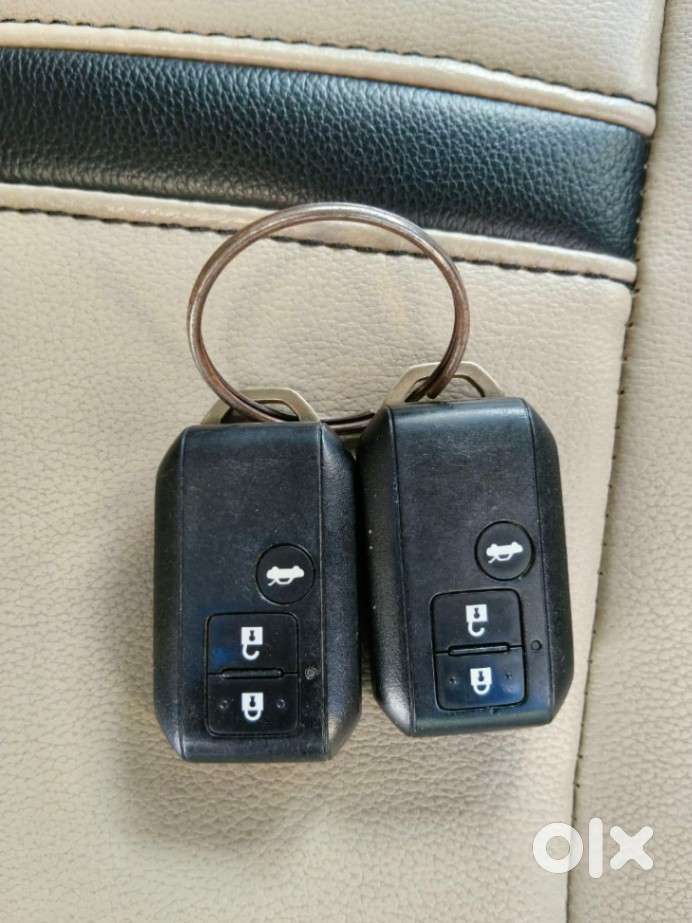 Maruti Suzuki Dzire 1.2 Zxi Amt, 2017, Petrol