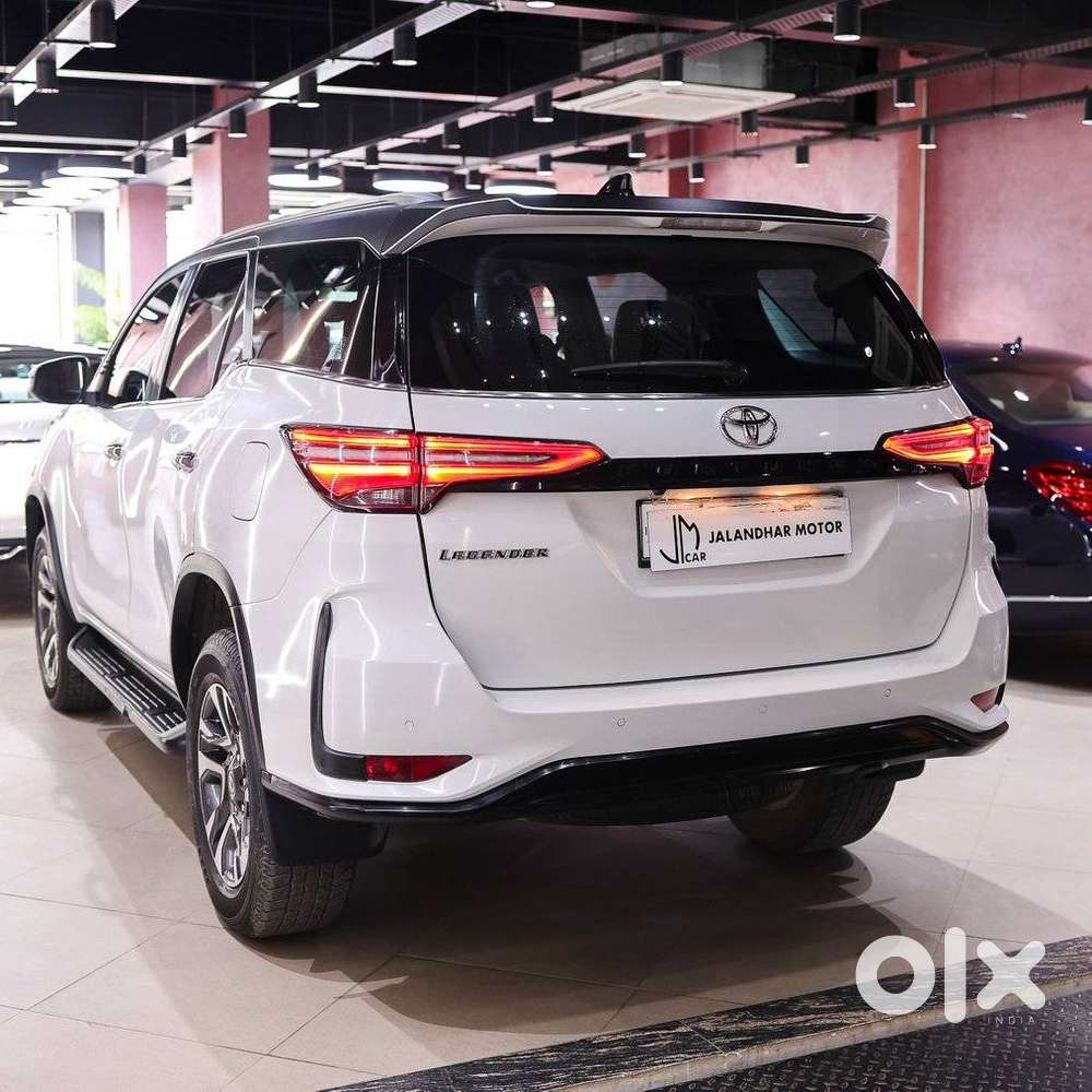 Toyota Fortuner Legender 4x2 At 2.8, 2025, Diesel