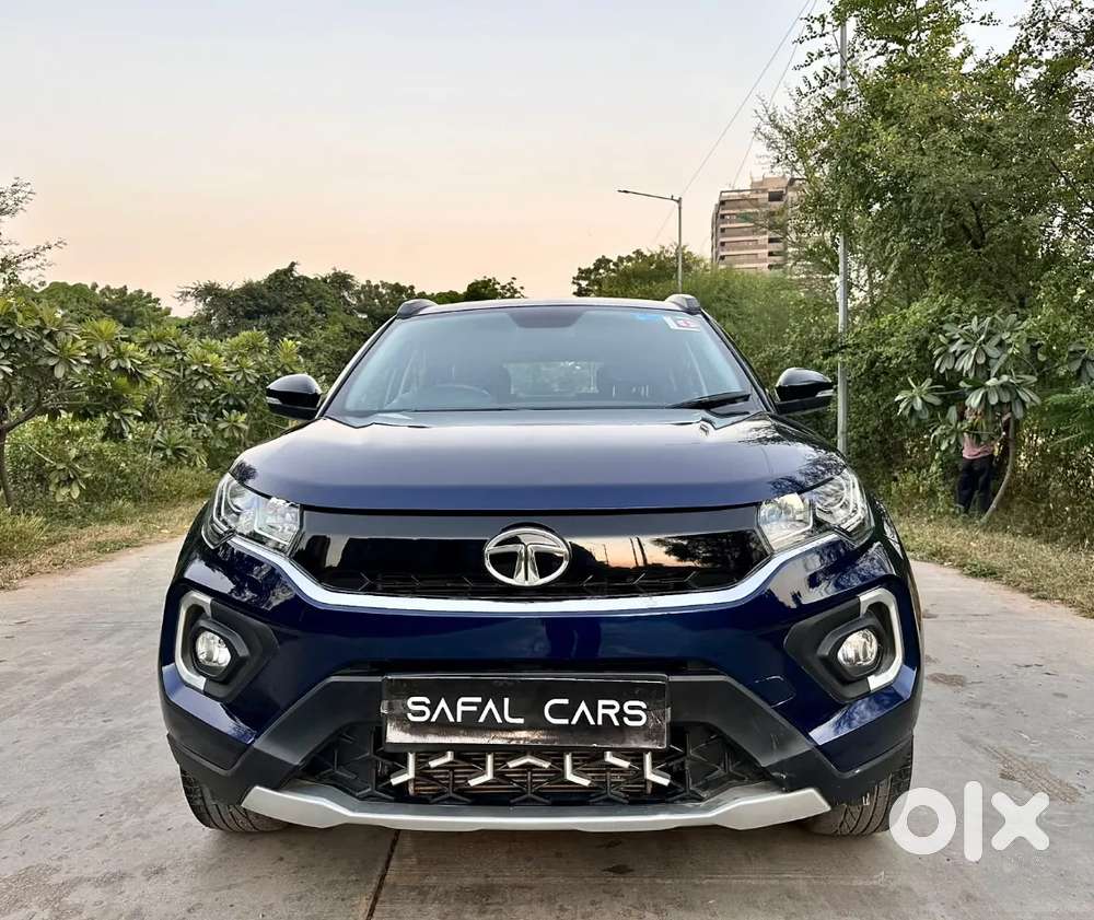 Tata Nexon 1.2 Revotron Xza Plus Premium, 2022, Petrol