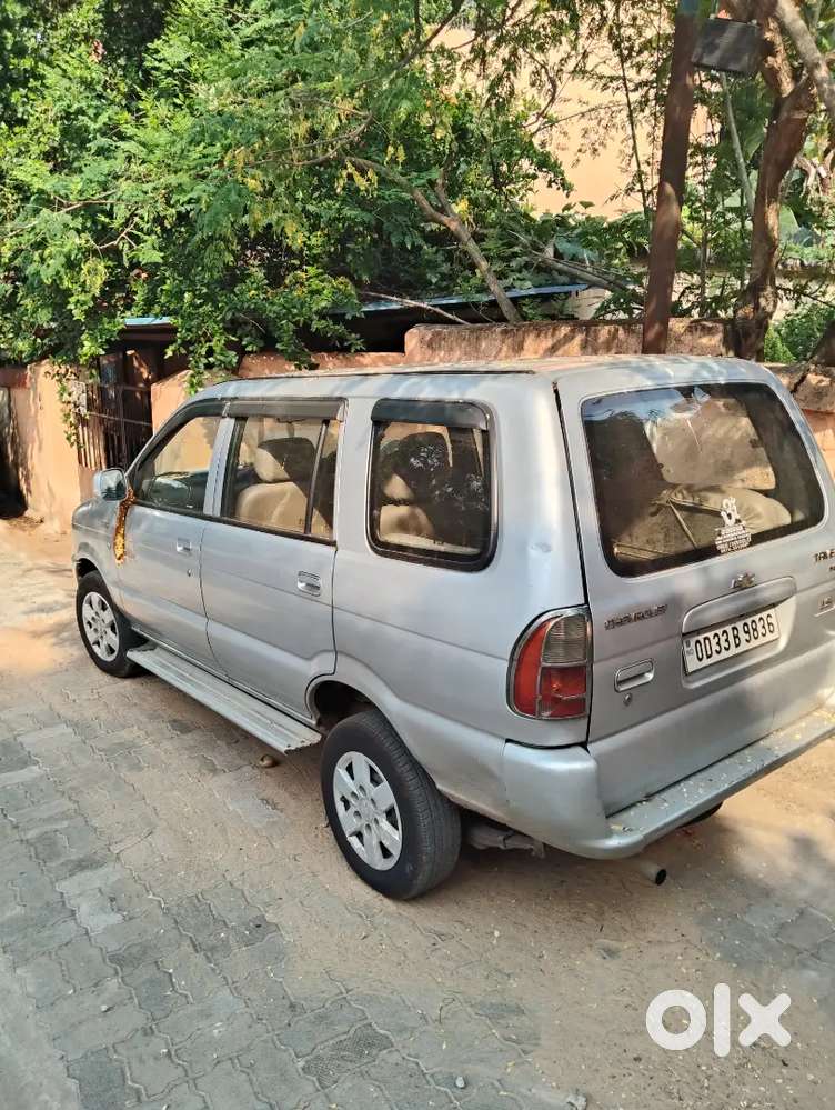 Chevrolet Tavera 2013 Drive