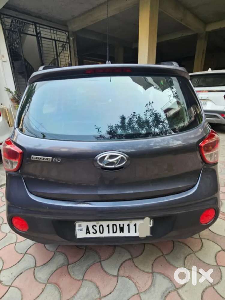 Hyundai Grand I10 2018 Petrol Well Maintained,