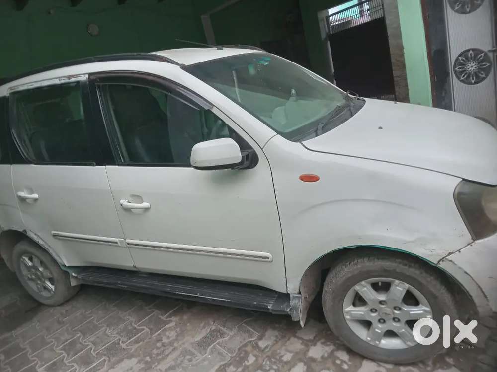 Mahindra Quanto Diesel 2013