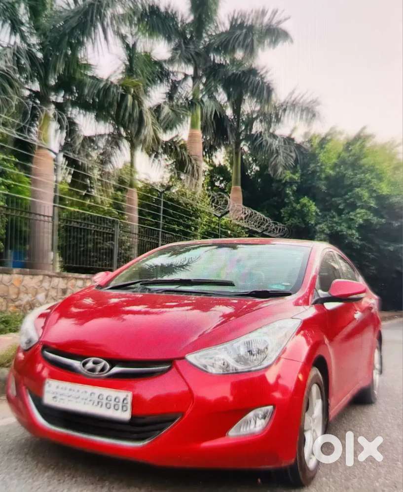 Hyundai Elantra 2014 Petrol 85000 Km Driven