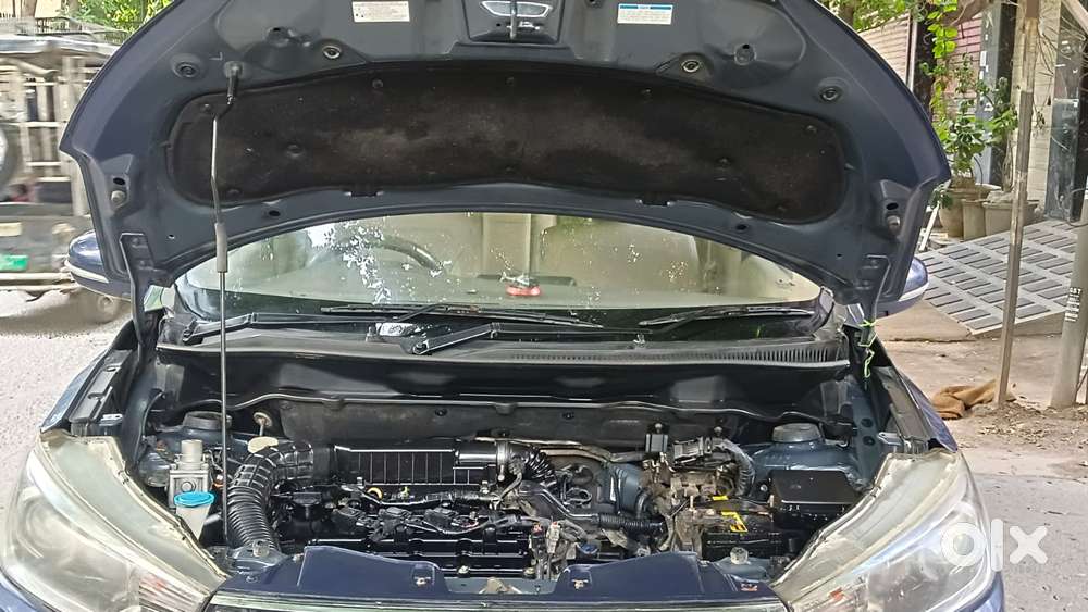 Maruti Suzuki Ertiga 1.5 Zxi Plus, 2018, Cng & Hybrids