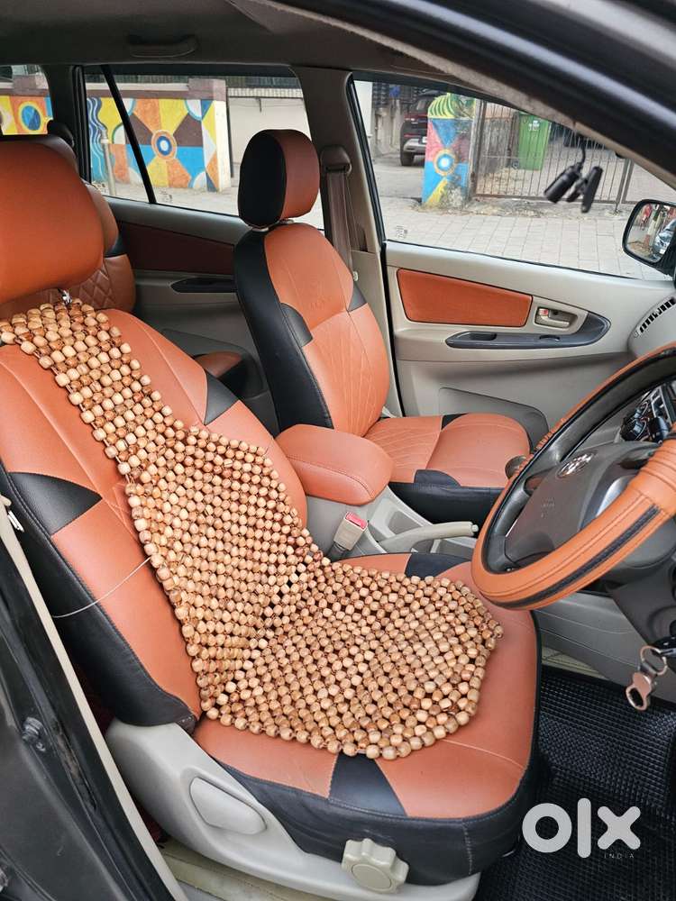 Toyota Innova 2.5 G (diesel) 8 Seater, 2012, Diesel