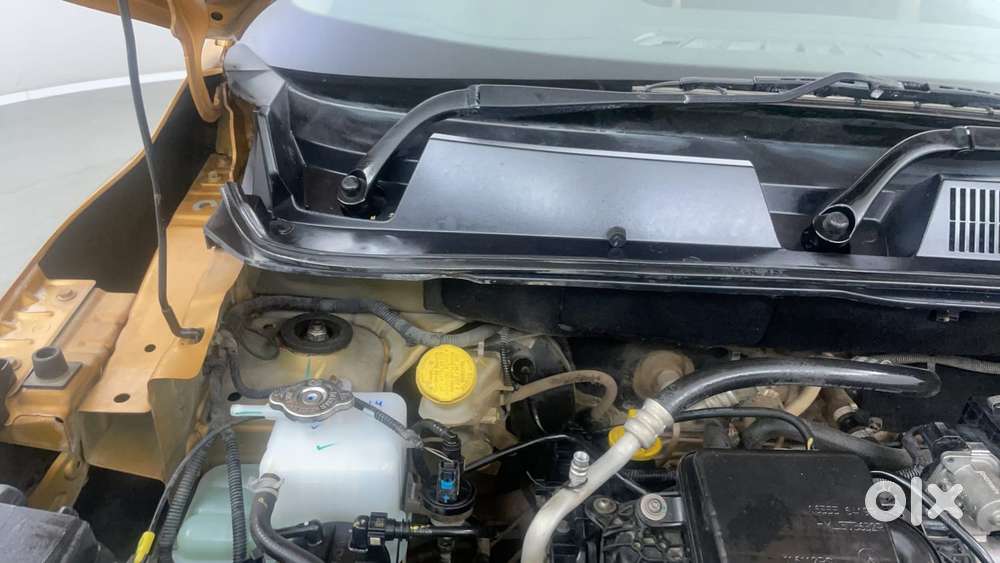 Renault Triber Rxt, 2020, Petrol